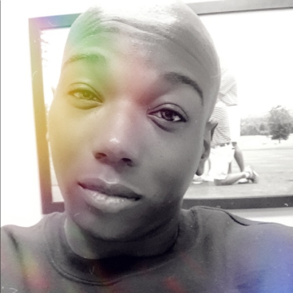 Meet your Posher, Derren - Picture 6 of 6